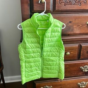 Vest - size medium -